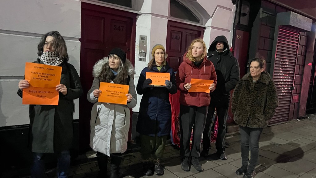 Labour and hunger&nbsp;strikers